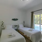 Summer 3 With Pool By Homing