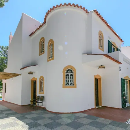 Flh Cardona With Pool * 维拉摩拉