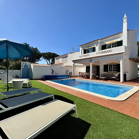 Summer 3 With Pool By Homing Villa *