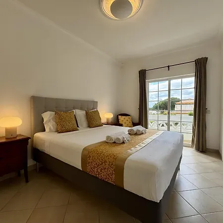 Villa Summer 3 With Pool By Homing Vilamoura